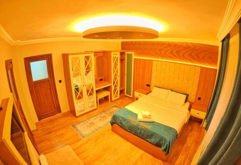 1 Bedroom Apartment Lake View, Kusva Apart