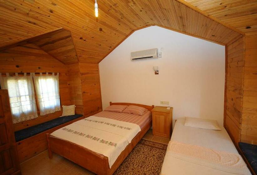 اتاق استاندارد سه نفره, Olympos Koyevi Countryhouse