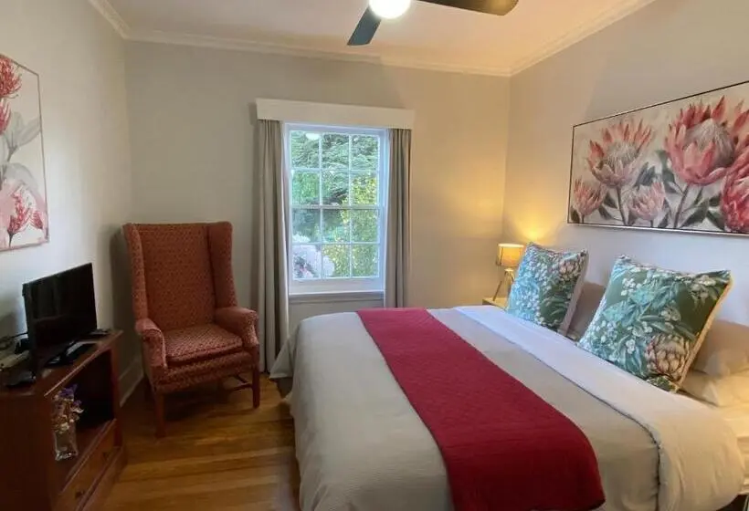 バルコニー付き１ベッドルームアパートメント, Explorers Lodge