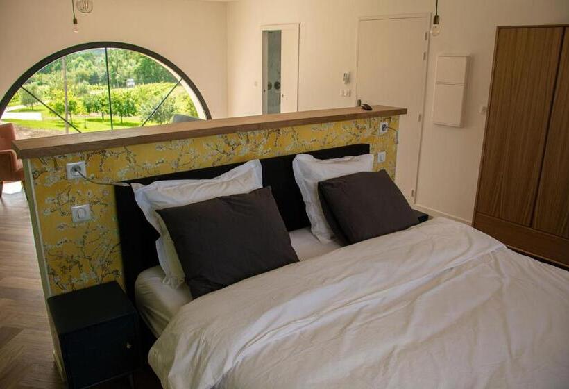 Люкс Deluxe Кровать Кинг, Vandenbeld Wines B&b