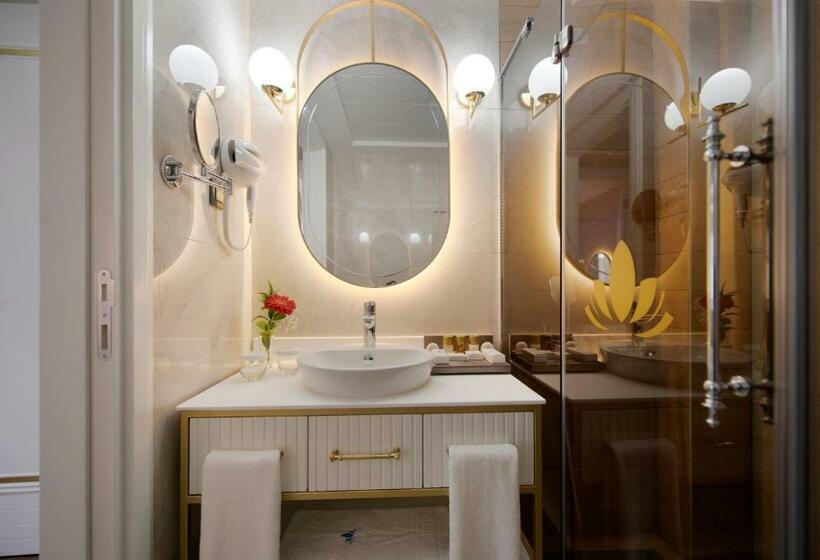 اتاق لوکس, Elysium Green Suites