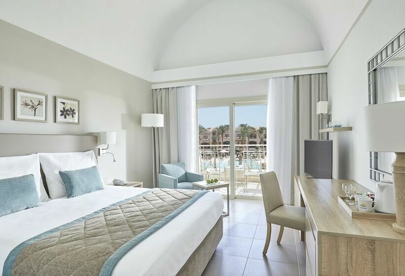 クイーンベッドのスーペリアルーム, Jaz Makadi Gardens  Tui Blue Makadi Gardens  Adults Friendly 16 Years Plus