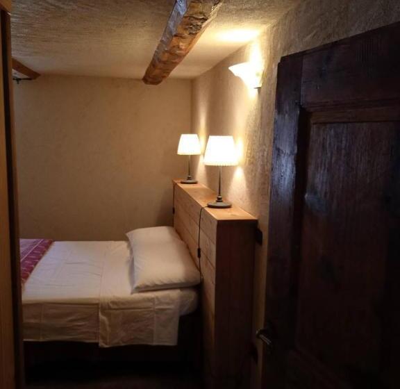 Номер Стандарт, Osteria L Iero D Eima