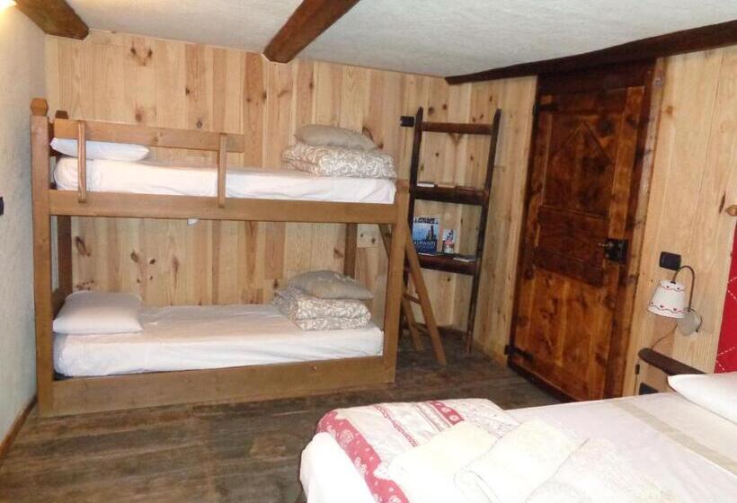 Номер Deluxe, Osteria L Iero D Eima