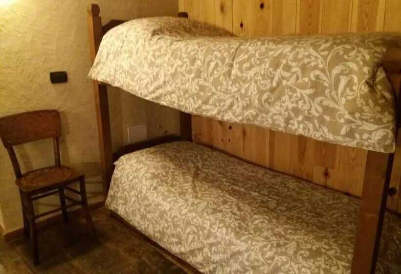 Номер Deluxe, Osteria L Iero D Eima