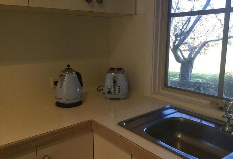 Дом 2 Спальни, Stephanie’s Country Cottages