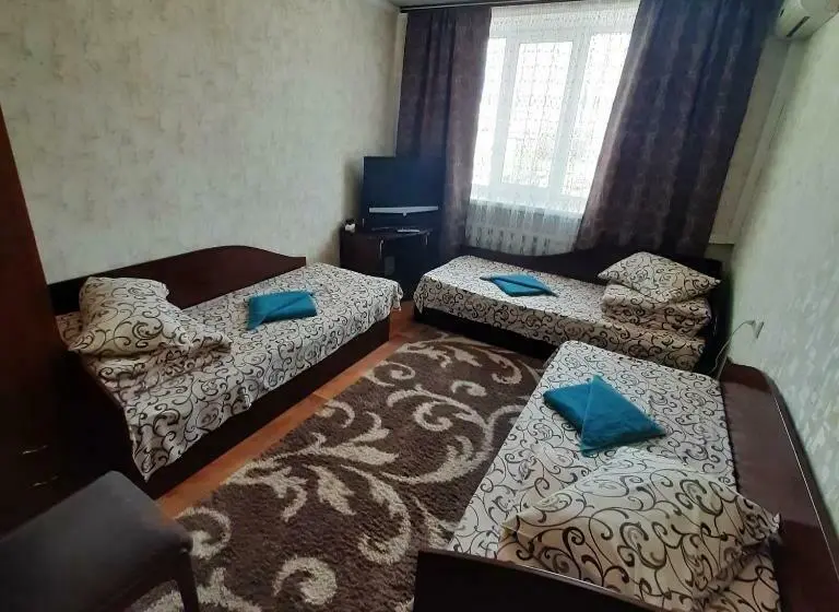 Standard Kolmen Hengen Huone, отель