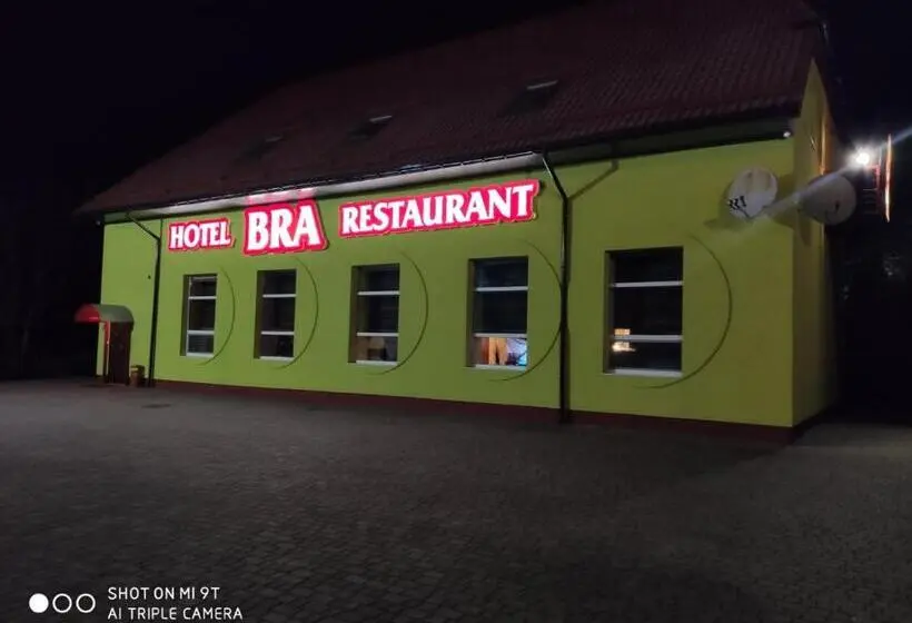 Camera Standard, Bra Haus