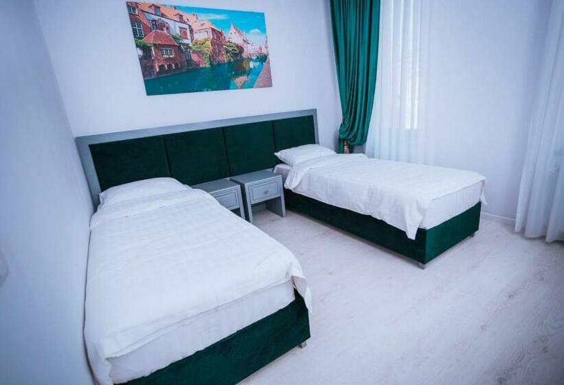 스탠다드 룸, Glaris