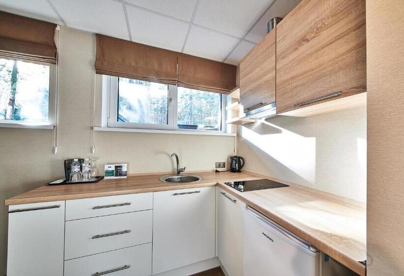 חדר סטנדרט, Goodlife Park