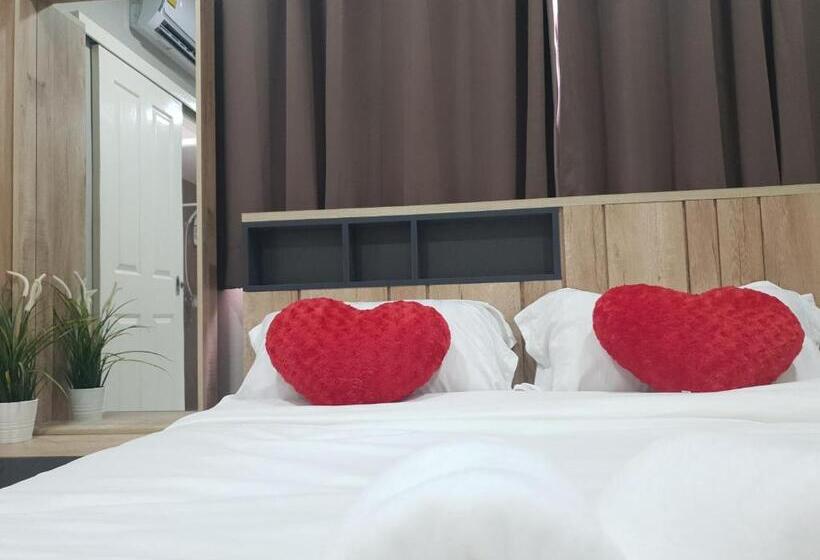 غرفة قياسية فردية, Iresidence