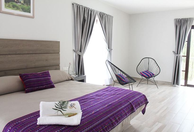 جناح, Quinta Huizache