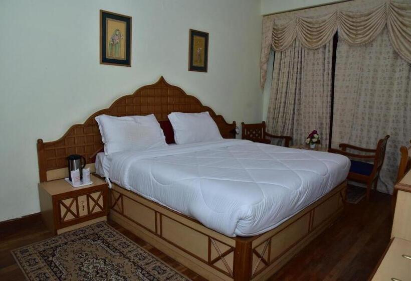 수피리어 룸, Snow King Retreat Himalayan View , Revolving Restaurant , Pinewood Cottages , Huts , Villas , Rooms