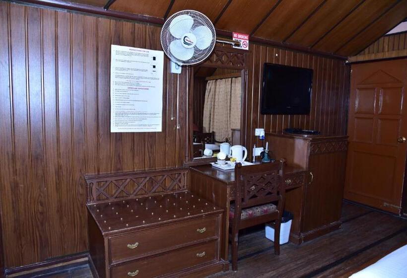 빌라 침실 1개, Snow King Retreat Himalayan View , Revolving Restaurant , Pinewood Cottages , Huts , Villas , Rooms