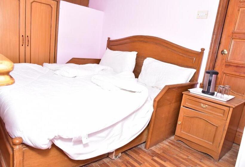 패밀리 룸, Snow King Retreat Himalayan View , Revolving Restaurant , Pinewood Cottages , Huts , Villas , Rooms