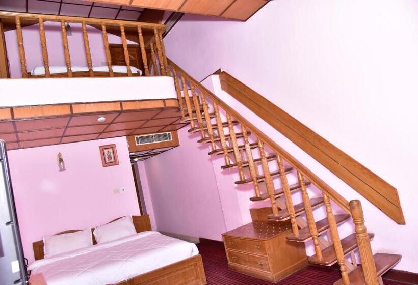 패밀리 룸, Snow King Retreat Himalayan View , Revolving Restaurant , Pinewood Cottages , Huts , Villas , Rooms