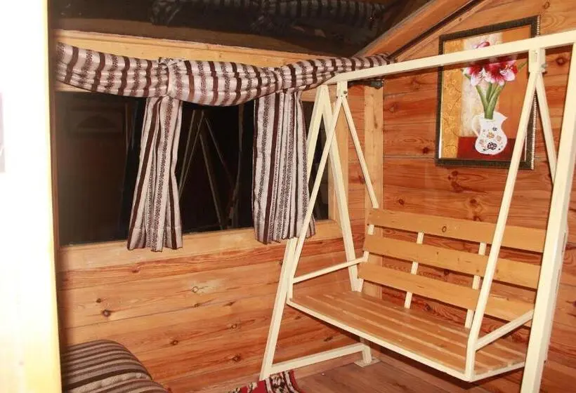 キャビン, Snow King Retreat  Himalayan View , Revolving Restaurant , Pinewood Cottages , Huts , Villas , Rooms