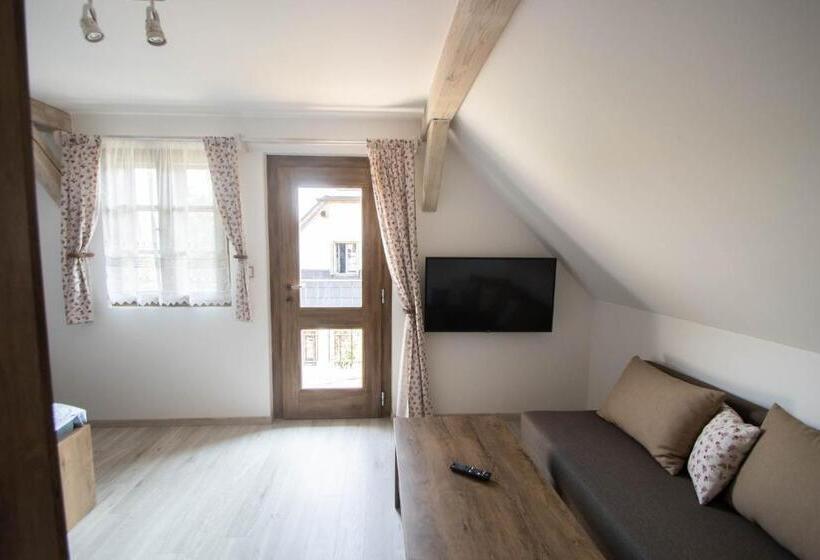 Люкс 2 Спальни, Apartmány Na Dařilce
