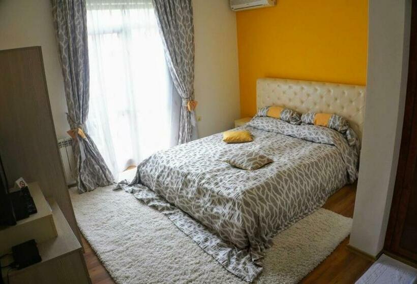 スタンダードルーム, Guest House Arima