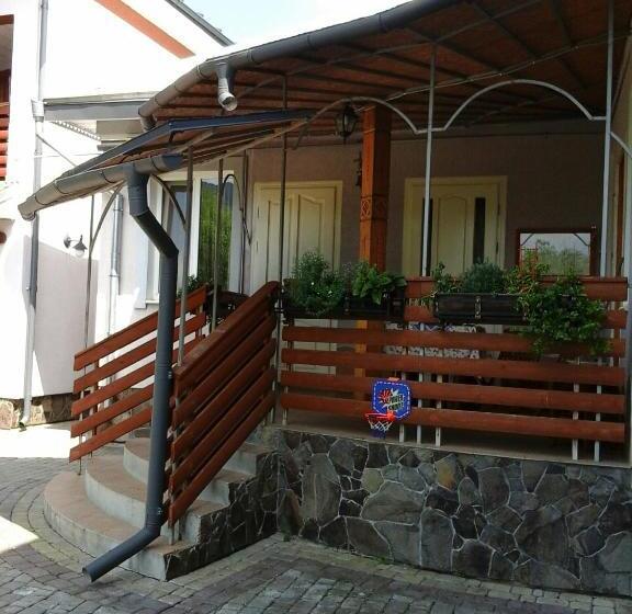 اتاق خانوادگی, коттедж Leleka Vyzhnynsia