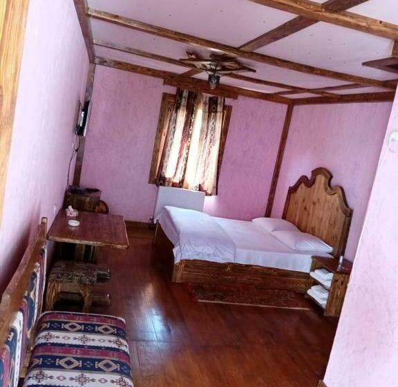 Номер Стандарт с Балконом, Menua