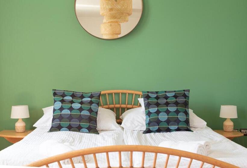 غرفة ديلوكس سرير كينج, Fiastyúk Udvarház