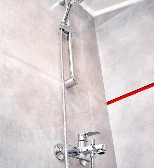 اتاق لوکس سه تخته, східний