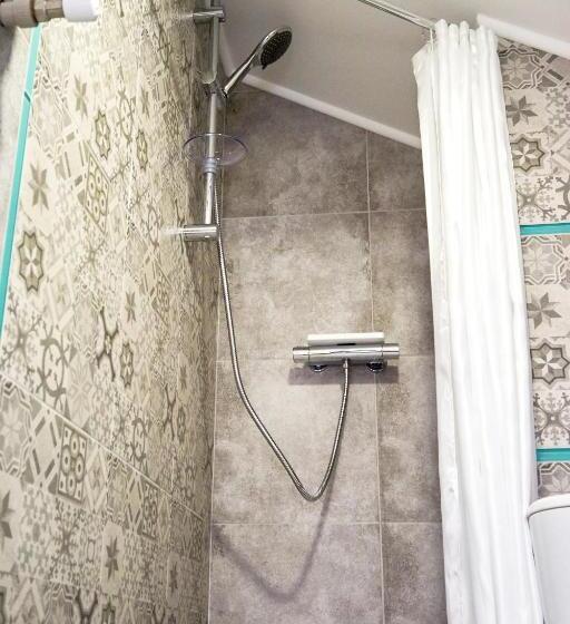 اتاق سوپریور با تخت بزرگ, східний