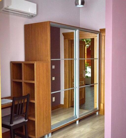 اتاق سوپریور با تخت بزرگ, східний