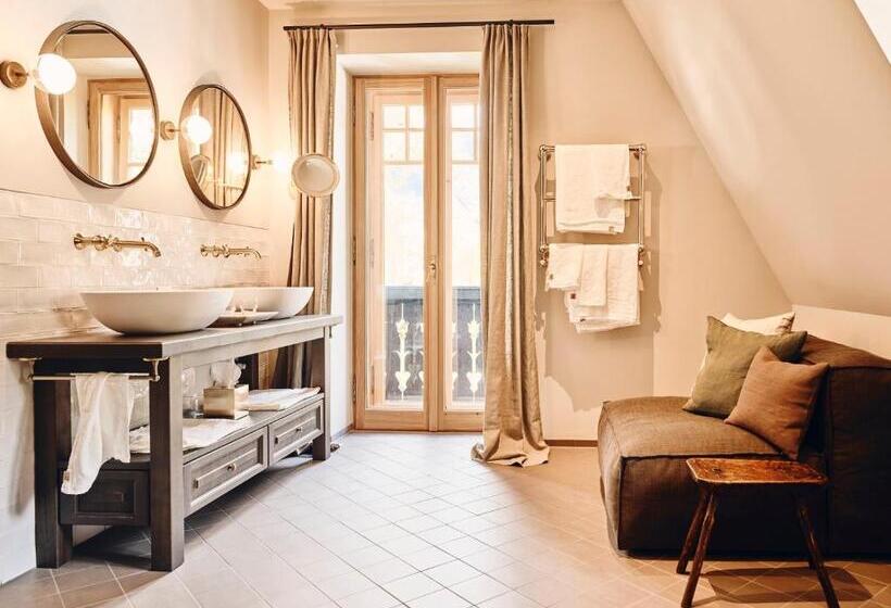 Номер Deluxe, Krenn