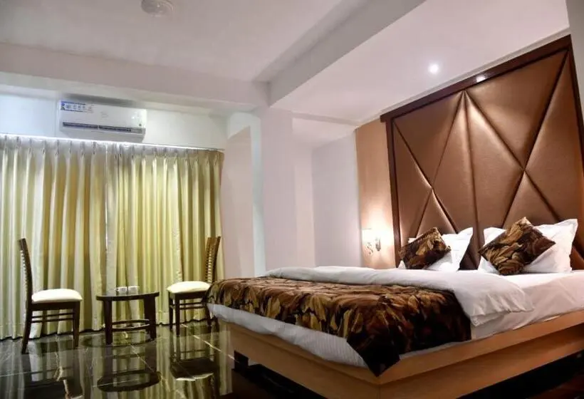 Sviitti, Monarch Center Point Near Dahanu Beach, Bordi