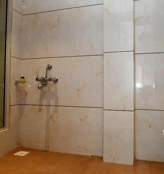 Номер Deluxe, Monarch Center Point Near Dahanu Beach, Bordi