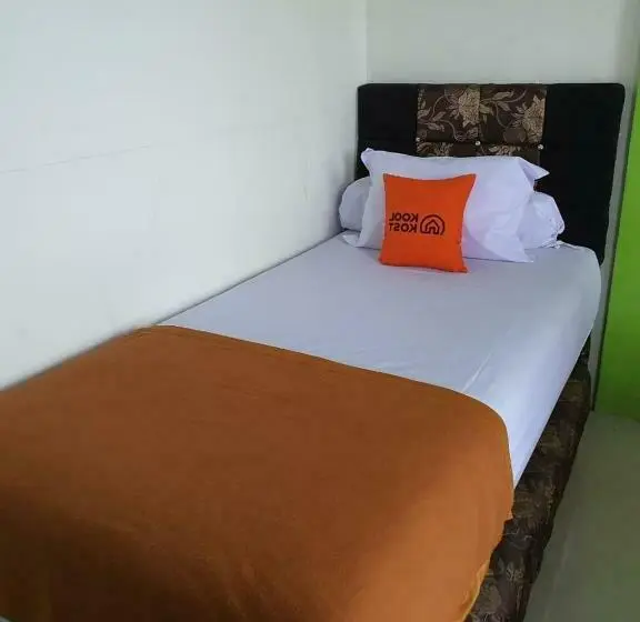バスルーム共有のシングルスタンダード, Koolkost Syariah @ Medan Johor