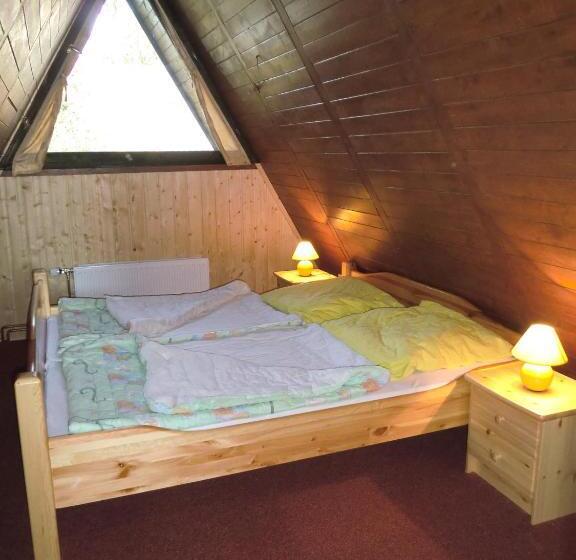 Апартаменты 3 Спальни, Holiday Park  Nurdach