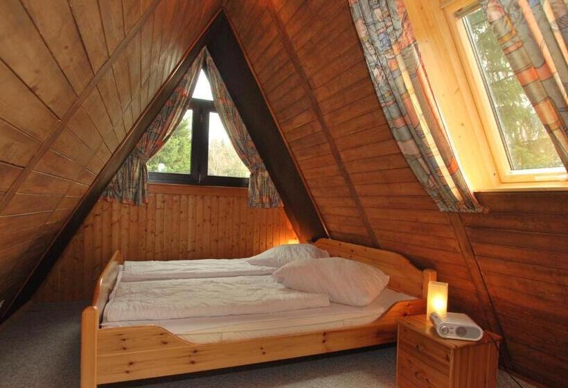 Апартаменты 3 Спальни, Holiday Park Nurdach