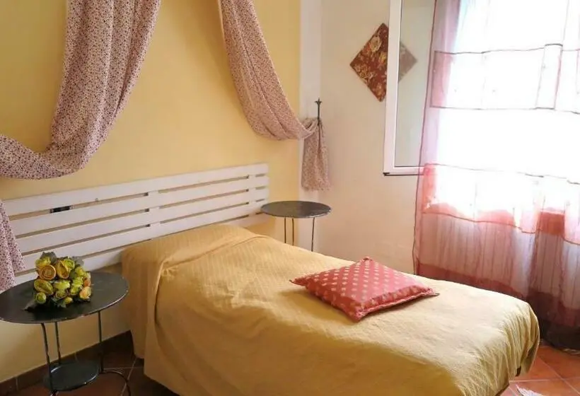 スタンダードルーム, Cà Di Felice Locanda Dei Cacciatori