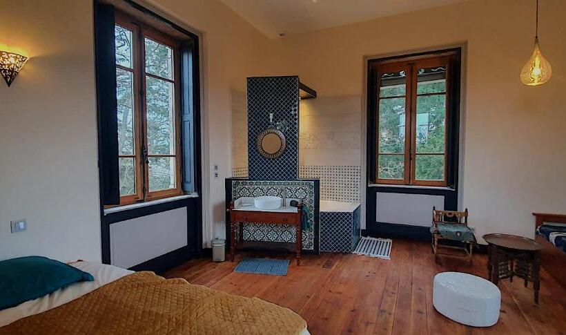 四人标准间, L Ancre Vive