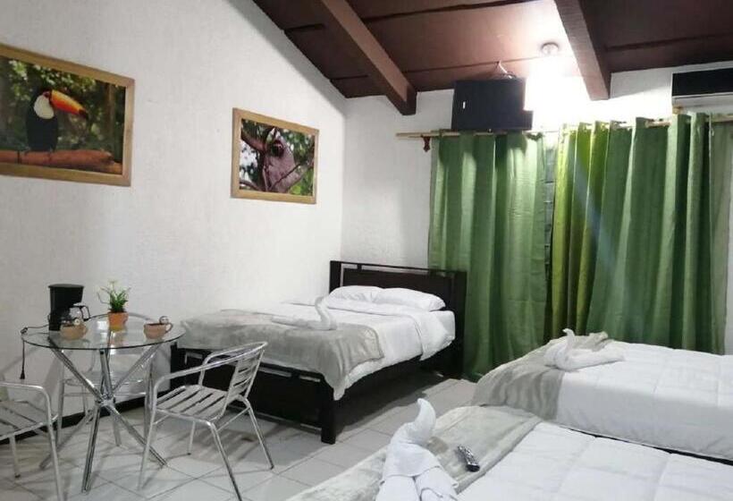 패밀리 룸, Casona Del Valle