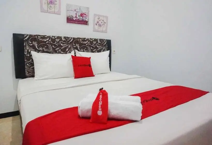 スタンダードルーム, Reddoorz Near Velodrome Malang 2