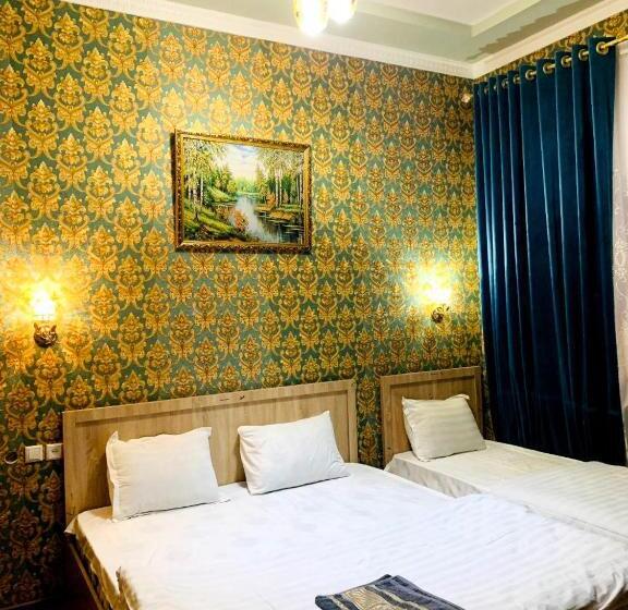 غرفة قياسية ثلاثية, зона отдых Apachi в горах чимган