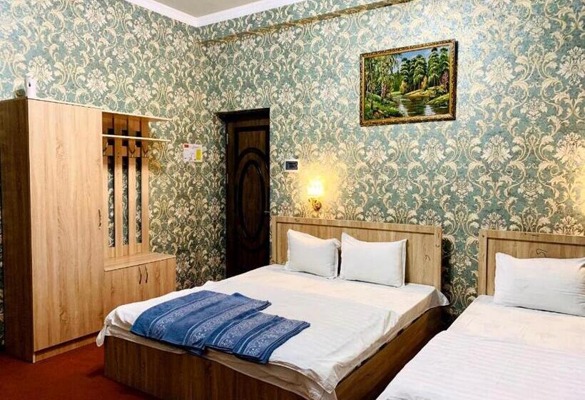 غرفة قياسية ثلاثية, зона отдых Apachi в горах чимган