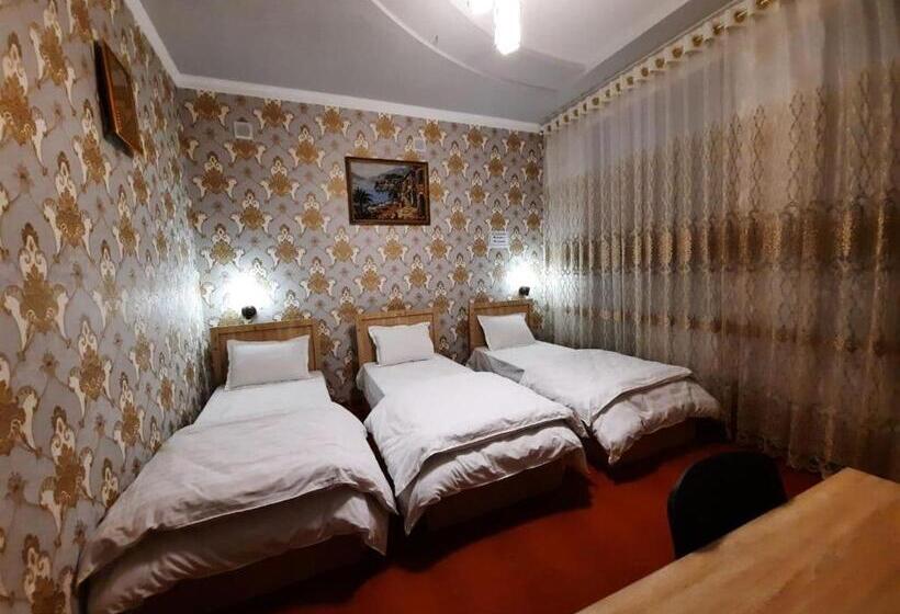 غرفة قياسية ثلاثية حمام مشترك, зона отдых Apachi в горах чимган