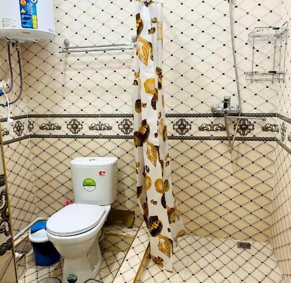 غرفة قياسية ثلاثية, зона отдых Apachi в горах чимган