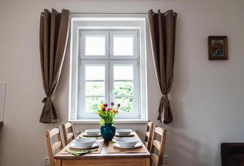 Appartement met 1 Slaapkamer, Penzion U Pivovaru