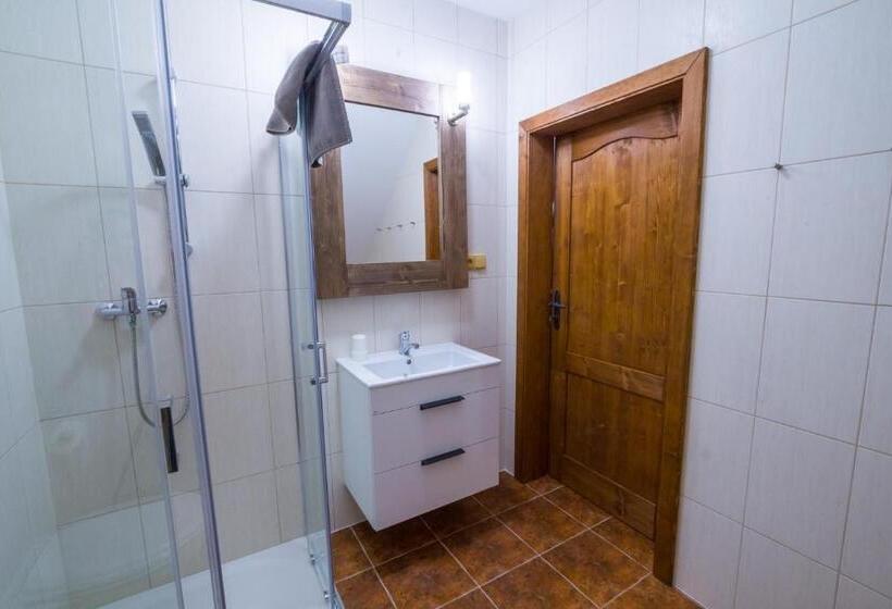 Habitació Quàdruple Estàndard, Ranch Jestřebice