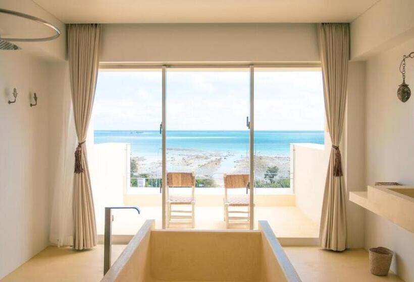 חדר סטנדרט עם מרפסת, Riad Lamp