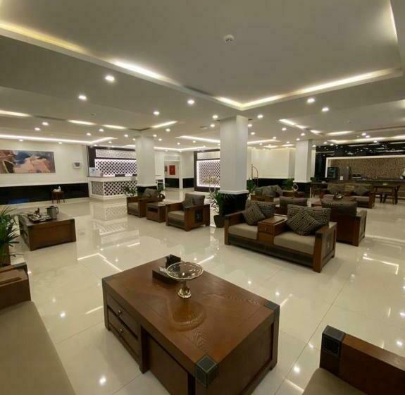 إستوديو قياسى, Toot House Elwsam