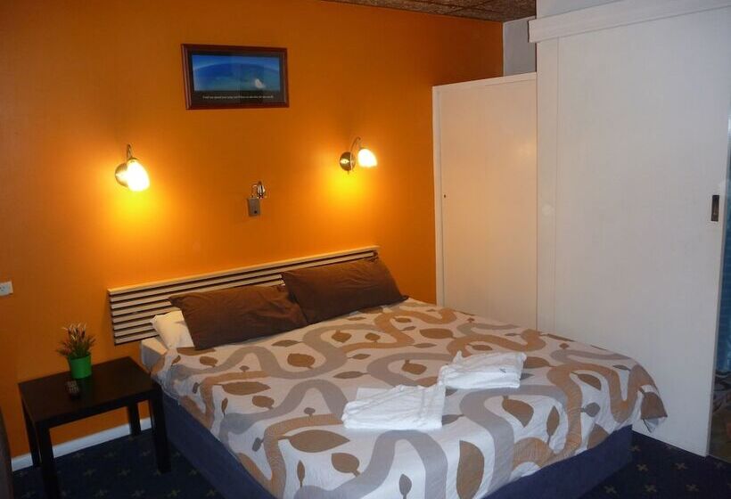 スタンダードルーム, Adelaide Travellers Inn Backpackers Hostel