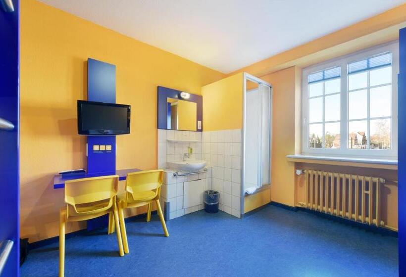 Номер Стандарт, Bed Nbudget Expo Hostel Rooms