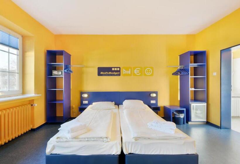 חדר סטנדרט, Bed Nbudget Expo Hostel Rooms